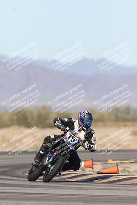 media/Dec-04-2025-Racers Edge (Thu) [[5ebc9f124d]]/3-B Group/2-Session 1 (Turn 4 Entry)/